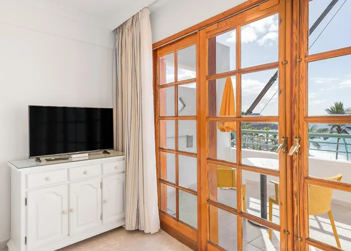 דירה Playa Delphin 304
